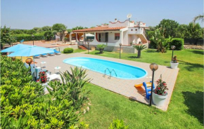 2 Bedroom Stunning Home In Siracusa